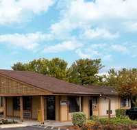 Knights Inn Martinsburg - Accommodation Michigan