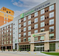 Holiday Inn Express  Suites Downtown - Accommodation Michigan