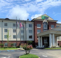 Holiday Inn Express  Suites Tuscaloosa- - Accommodation Michigan