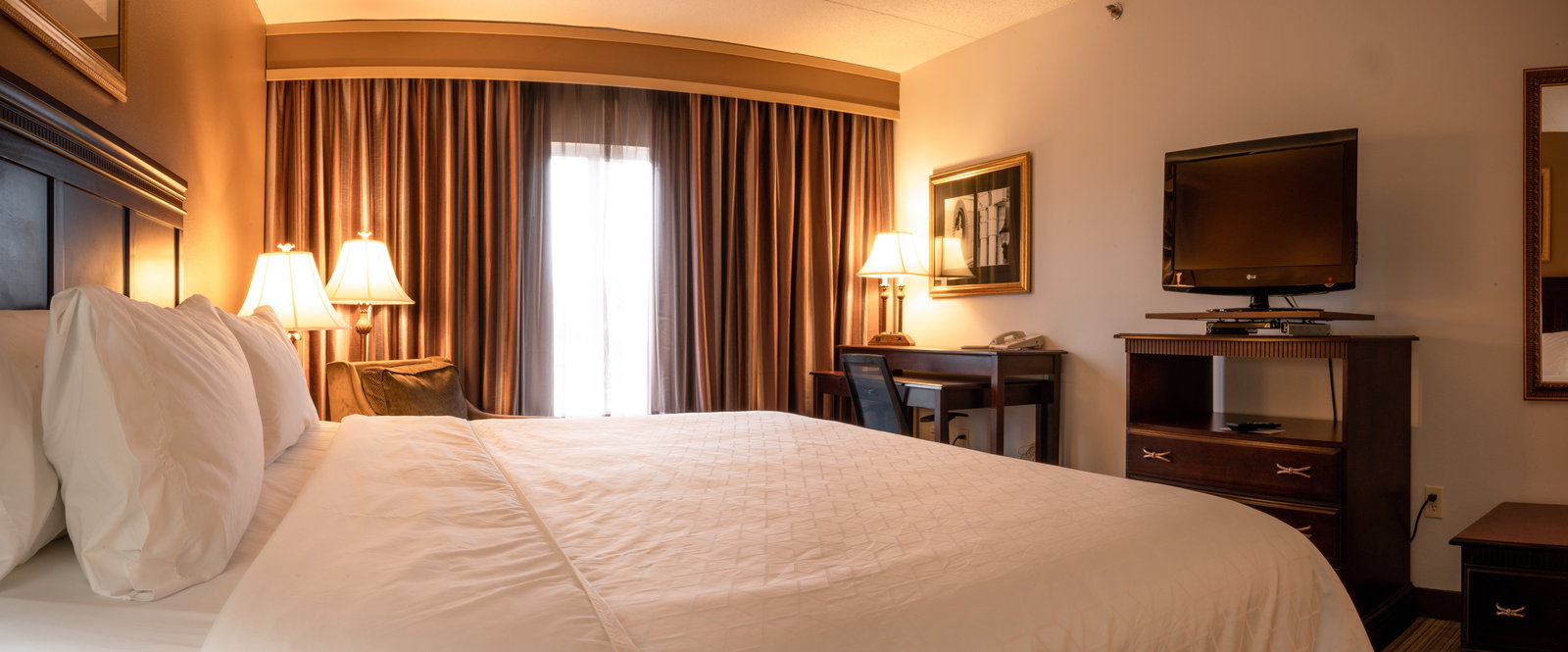 Holiday Inn Express & Suites Tuscaloosa- - thumb 2