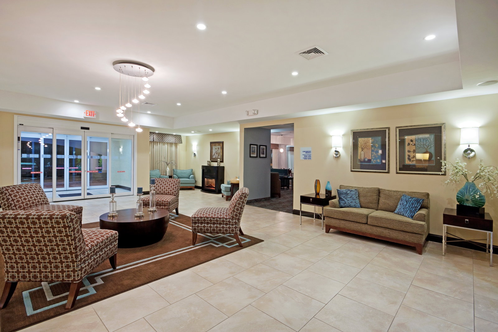 Holiday Inn Express - thumb 5