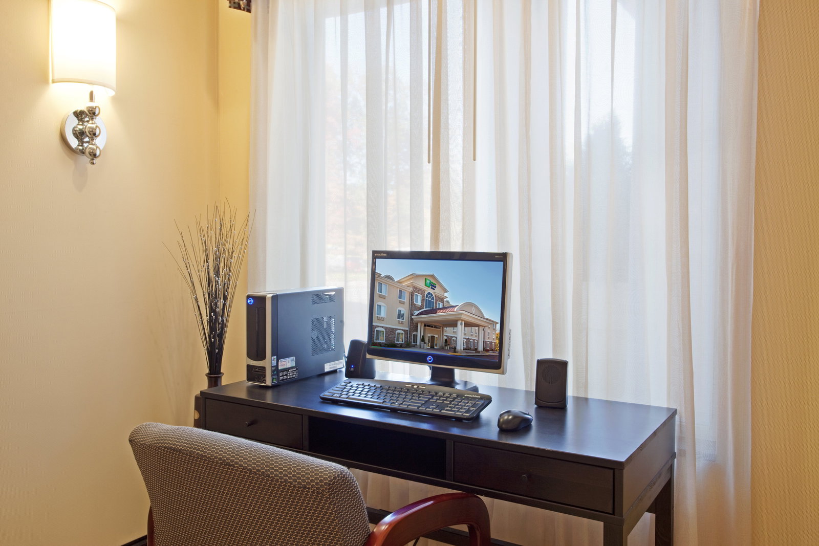 Holiday Inn Express - thumb 17