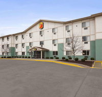Super 8 Cromwell/Middletown - Accommodation Michigan