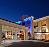 Holiday Inn Express Hotel  Suites - Accommodation Michigan