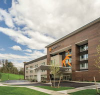 La Quinta Inn  Suites Clifton Park - Accommodation Michigan