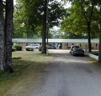 Doll's Paradise Lake Resort/Motel - Accommodation Michigan