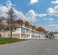 Comfort Inn at Maplewood - Accommodation Michigan