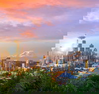 Full-Day Private Seattle Tour, Snoqualmie Falls & Wine Tasting, up to 12 Guests - Accommodation Michigan