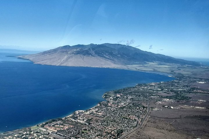 5 Island Maui County -Private- Discovery Flight, For Up To 3 People: See It All! - thumb 2