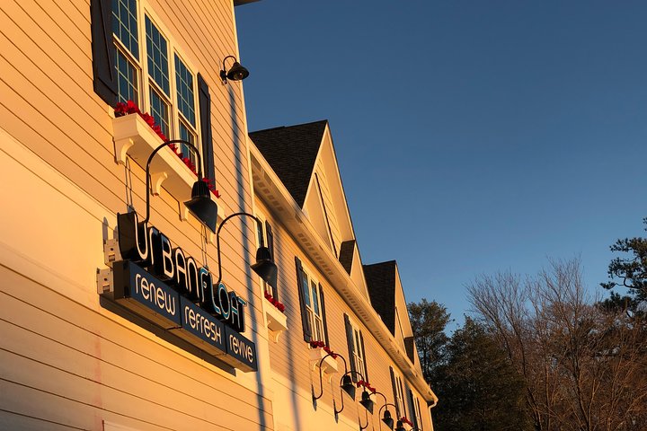 Float Therapy Session - thumb 5