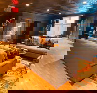 Bourbon Tour Woodford or Four Roses or Wild Turkey or Other - Accommodation Michigan