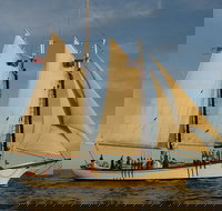 Windjammer Classic Sunset Sail - Accommodation Michigan