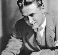 Walking F. Scott Fitzgerald's St. Paul Life  Homes Private Tour 2 hrs - Accommodation Michigan