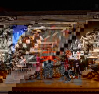 WhoDunnit Hoedown Murder Mystery Dinner Show in Branson - Accommodation Michigan