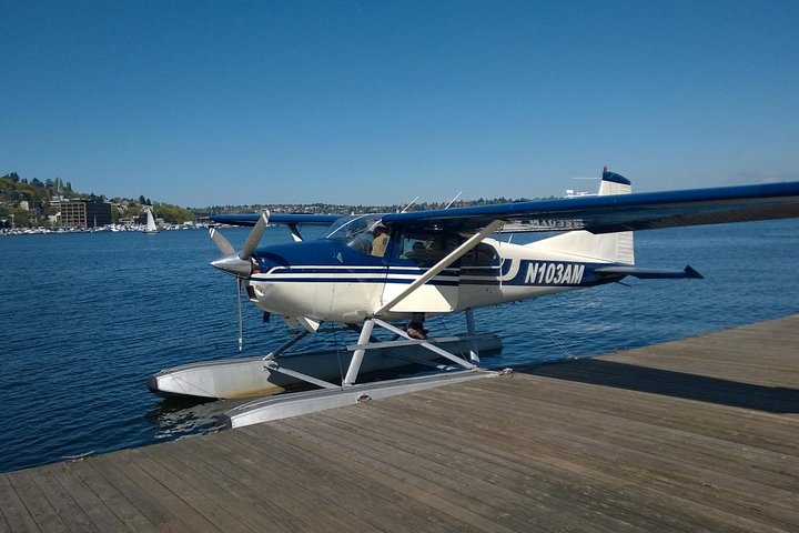 20-Minute Narrated Seattle Seaplane Flight From Lake Washington - thumb 1