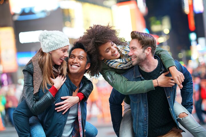 NYC Central Manhattan Walking Tour And Hudson River Cruise - thumb 2