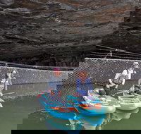 2-Hour Paddleboard Adventure to Nickajack Bat Cave - Accommodation Michigan