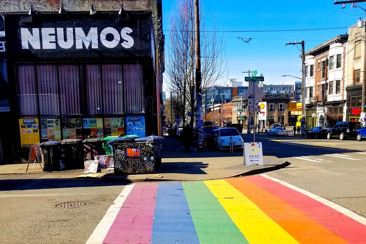 Capitol Hill Neighborhood Tour: Indie Shops, Nightlife, History And Attitude! - thumb 5