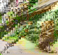 Savannah Land  Sea Combo City Sightseeing Trolley Tour with Riverboat Cruise - Accommodation Michigan