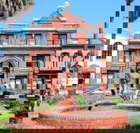 Historic Savannah Guided Walking Tour - Accommodation Michigan